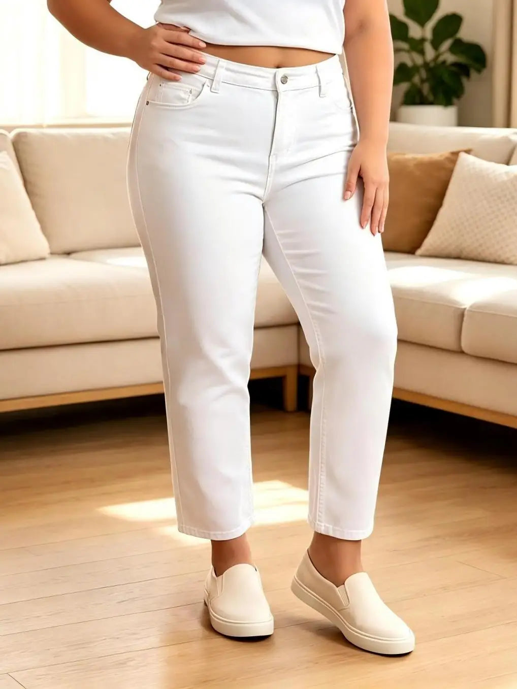 Mid-High Waist Straight Cropped Denim Pants